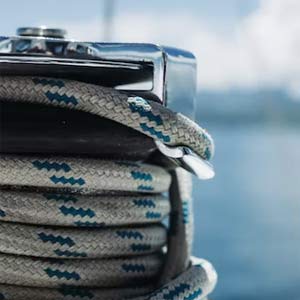 varprop fine yachting saling 02